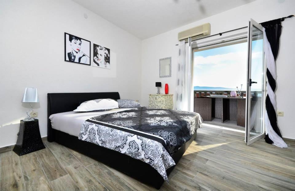 Villa Rozy Drasnice Bagian luar foto